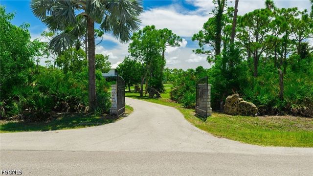 3989 Sunshine BLVD, St James City, FL 33956