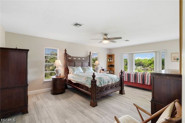3989 Sunshine BLVD, St James City, FL 33956