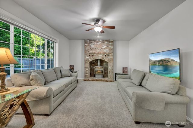 16506 88th Avenue Ct E, Puyallup, WA 98375