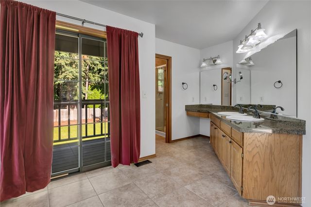 16506 88th Avenue Ct E, Puyallup, WA 98375