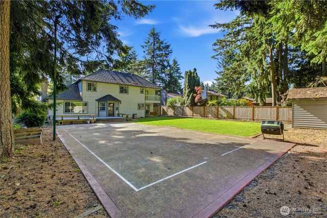 16506 88th Avenue Ct E, Puyallup, WA 98375