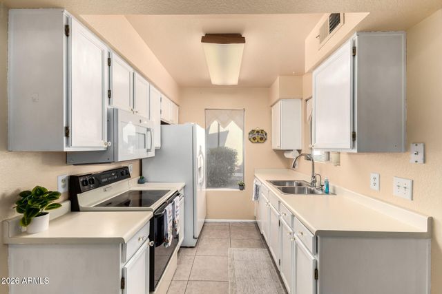 10610 S 48TH Street 1071, Phoenix, AZ 85044