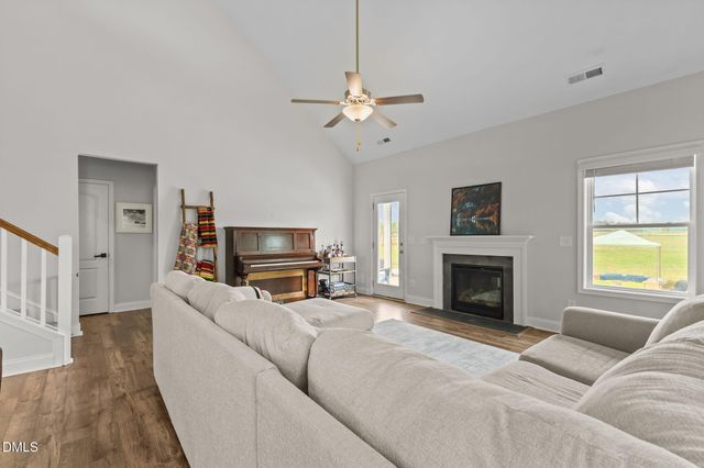 289 Rocking Horse Lane, Raeford, NC 28376