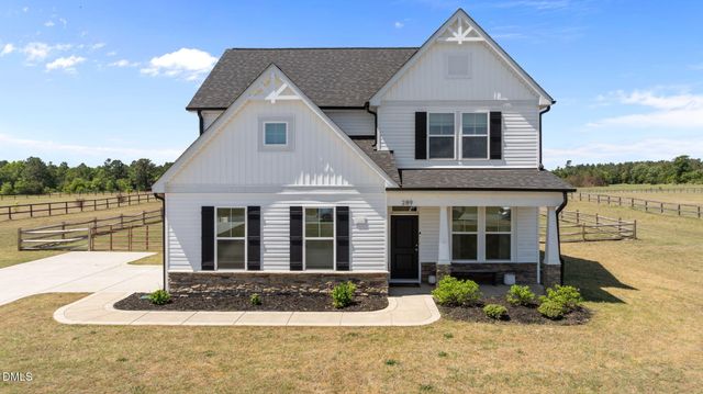 289 Rocking Horse Lane, Raeford, NC 28376