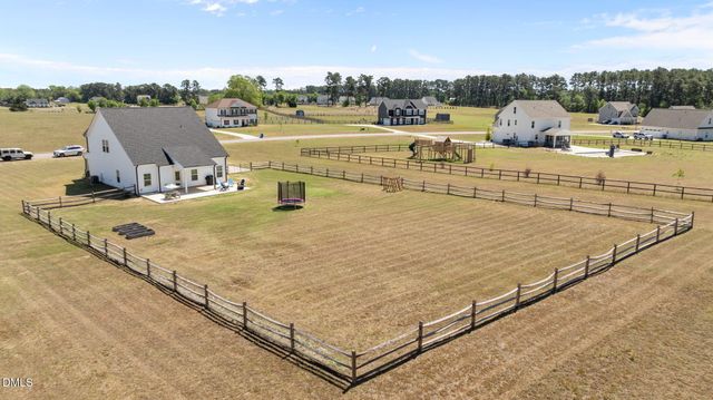 289 Rocking Horse Lane, Raeford, NC 28376