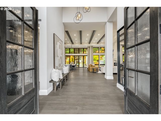 10627 Se PAXTON Ln, Happy Valley, OR 97086