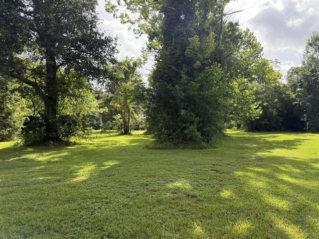 4400 Prien Terre Dr Drive, Lake Charles, LA 70605