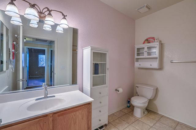 6800 Vista Del Norte Road NE 525, Albuquerque, NM 87113