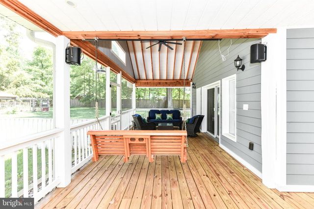 14 OAK LN, Sterling, VA 20165