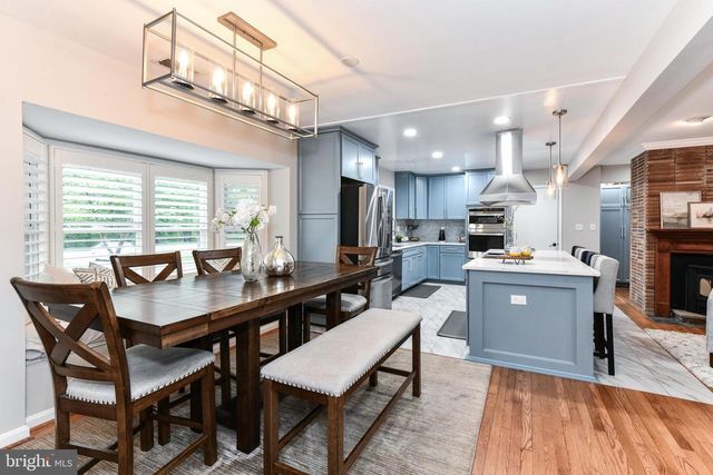 14 OAK LN, Sterling, VA 20165