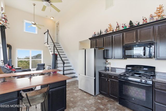 54 Beach Avenue, Bayville, NJ 08721