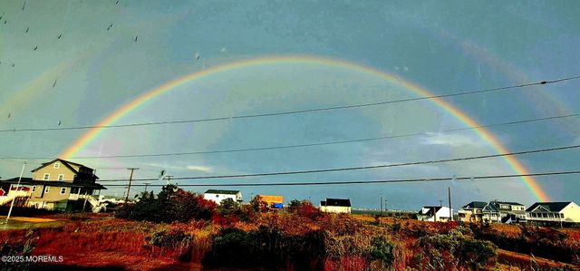 54 Beach Avenue, Bayville, NJ 08721