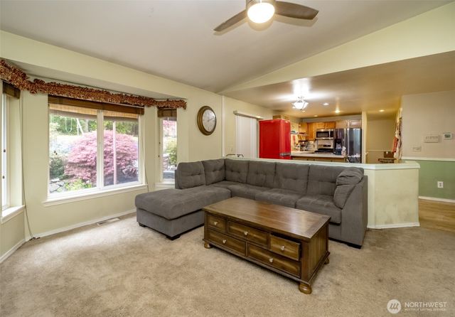 6480 Crossing Place SW, Port Orchard, WA 98367