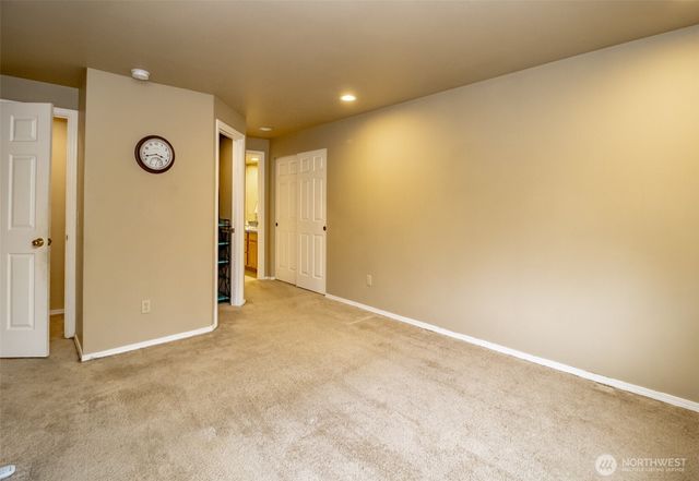 6480 Crossing Place SW, Port Orchard, WA 98367