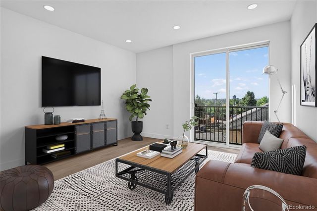 5128 W 26th Avenue, Denver, CO 80212