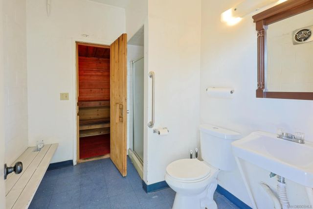 2244 2Nd Ave 24, San Diego, CA 92101