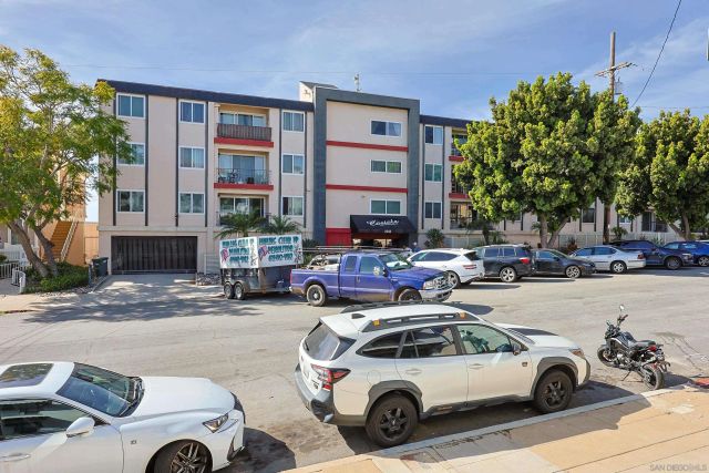 2244 2Nd Ave 24, San Diego, CA 92101