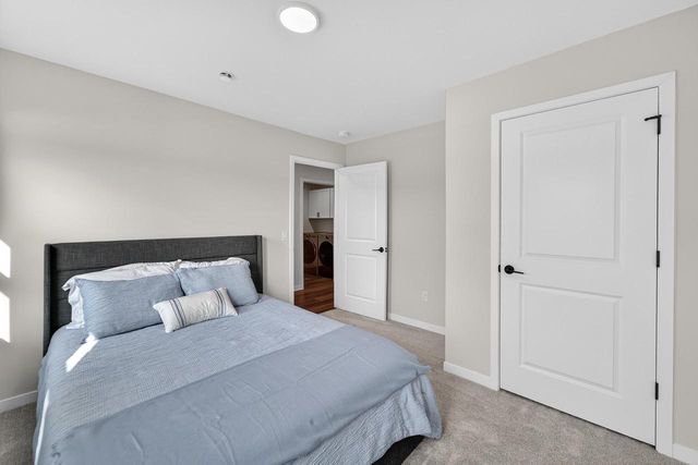 340 Lilac Lane, Stoughton, WI 53589