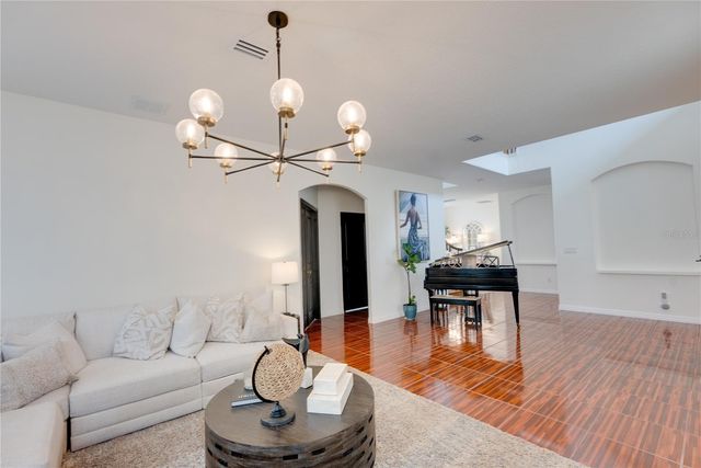 644 AUTUMN OAKS LOOP, Winter Garden, FL 34787