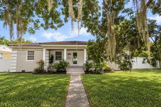 1516 Jefferson Street, Hollywood, FL 33020