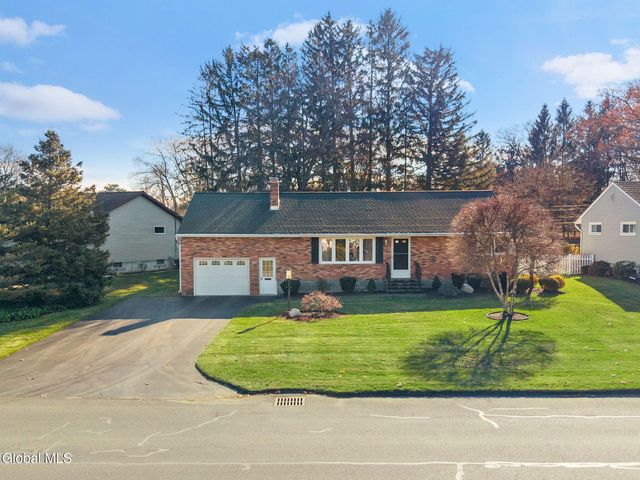 23 Continental Road, Rotterdam, NY 12306
