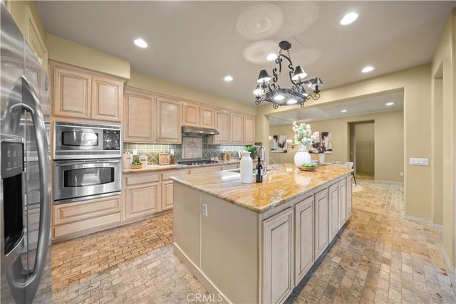 829 Kingsford, Monterey Park, CA 91754