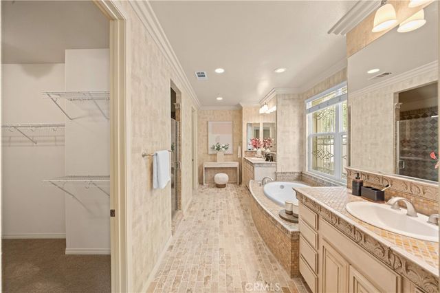 829 Kingsford, Monterey Park, CA 91754