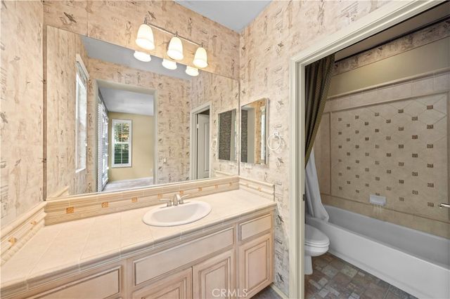 829 Kingsford, Monterey Park, CA 91754