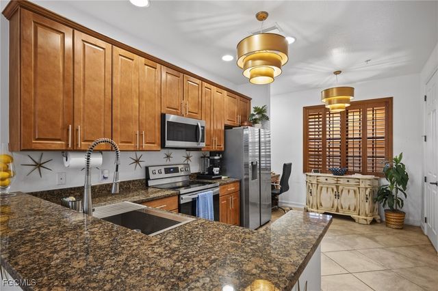 8281 Bibiana WAY 801, Fort Myers, FL 33912