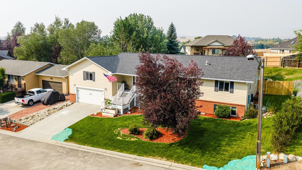 906 Delaware Drive, Buffalo, WY 82834 photo 2