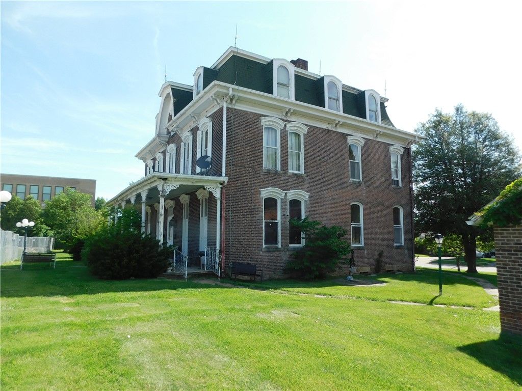 367 Morgantown Street, Uniontown, PA 15401
