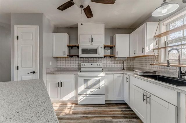 125 May NW Street, Adairsville, GA 30103