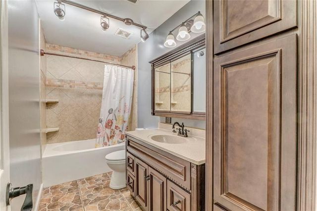 125 May NW Street, Adairsville, GA 30103