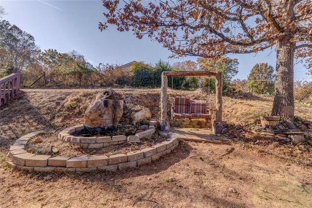 125 May NW Street, Adairsville, GA 30103