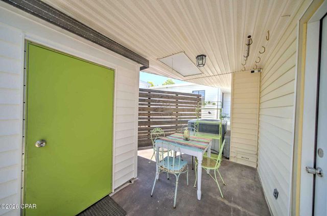 269 Seahorse Lane, Panama City Beach, FL 32408