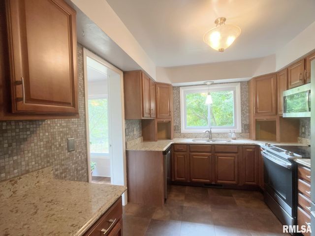 8994 Old Highway 13 Highway, Murphysboro, IL 62966