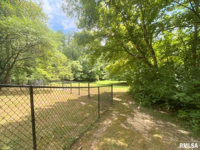 8994 Old Highway 13 Highway, Murphysboro, IL 62966