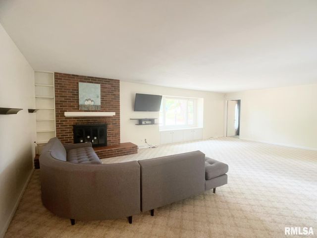 8994 Old Highway 13 Highway, Murphysboro, IL 62966