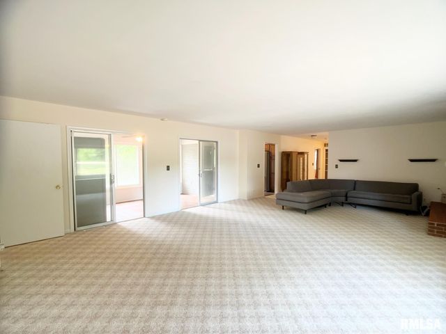 8994 Old Highway 13 Highway, Murphysboro, IL 62966