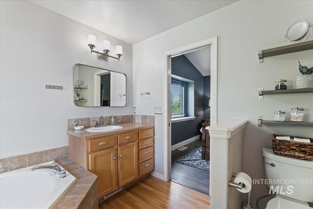 16930 N Darmady Loop, Nampa, ID 83687