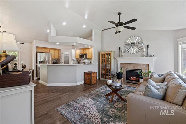 16930 N Darmady Loop, Nampa, ID 83687