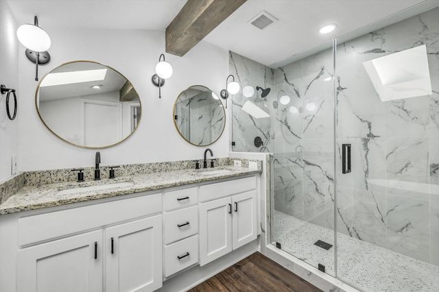 200 Eagle Court, Bedford, TX 76021