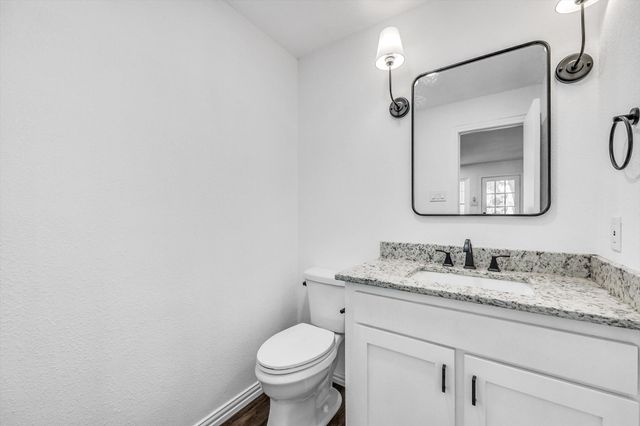 200 Eagle Court, Bedford, TX 76021