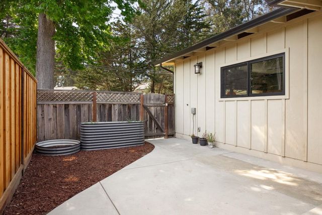 420 Western Drive, Santa Cruz, CA 95060