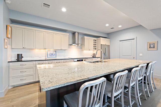 3200 Grandview ST 11, Austin, TX 78705