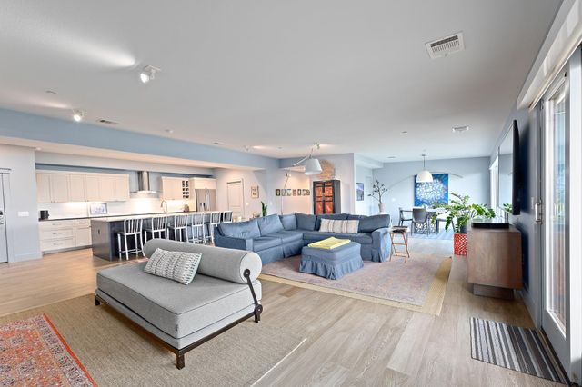 3200 Grandview ST 11, Austin, TX 78705