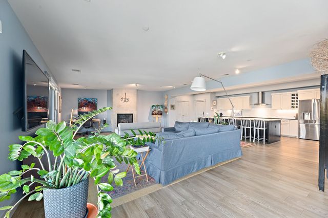 3200 Grandview ST 11, Austin, TX 78705