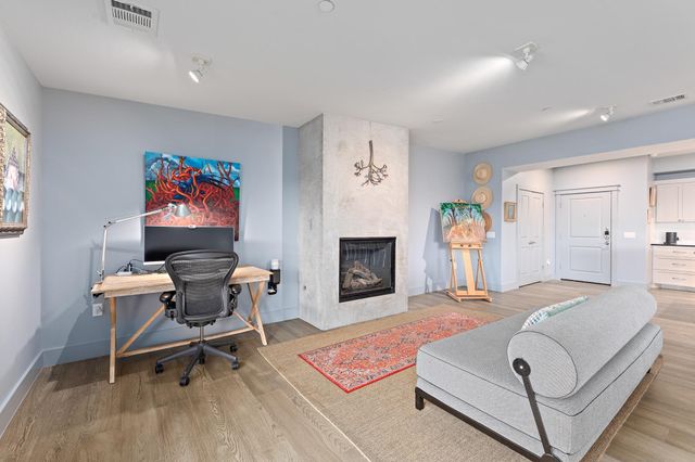 3200 Grandview ST 11, Austin, TX 78705