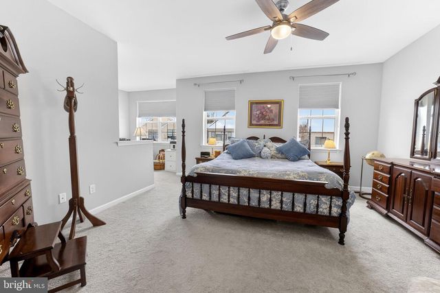 3465 TREEVIEW DR, Emmaus, PA 18049