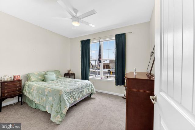 3465 TREEVIEW DR, Emmaus, PA 18049